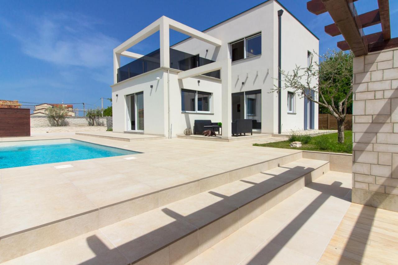 Modern Villa Nerina With Private Pool Near Пула Экстерьер фото