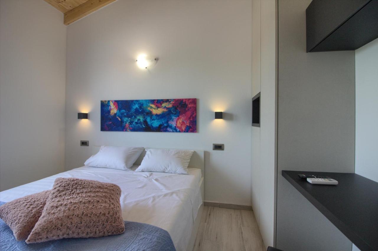 Modern Villa Nerina With Private Pool Near Пула Экстерьер фото